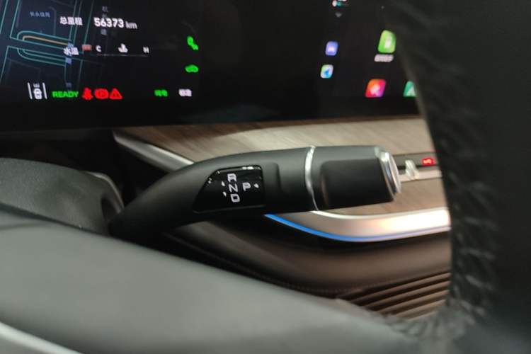 Used Wey Lanshan 2023 Four-Wheel Drive Ultra-Long Range Version Gear Lever
