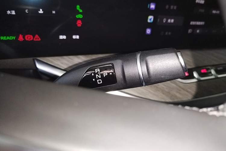 Used Wey Lanshan 2023 Four-Wheel Drive Ultra-Long Range Version Gear Lever