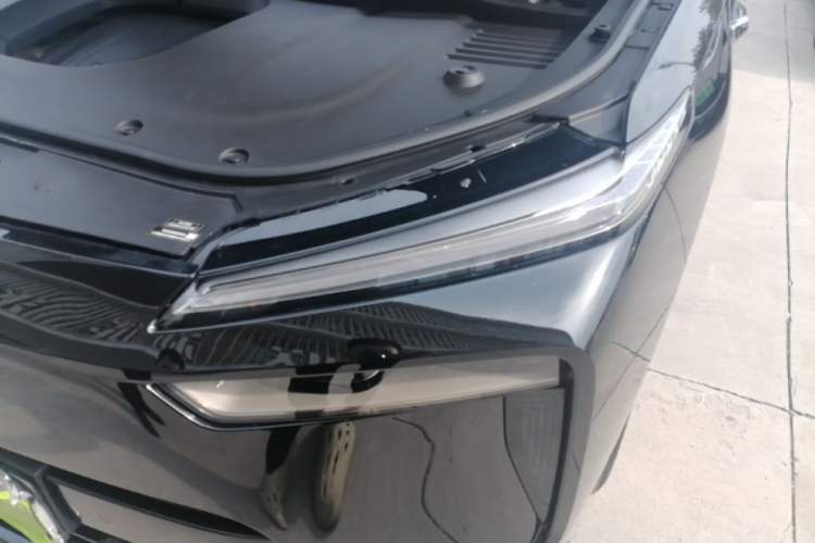 Used Wey Lanshan 2023 Four-Wheel Drive Ultra-Long Range Version Left Front Headlight