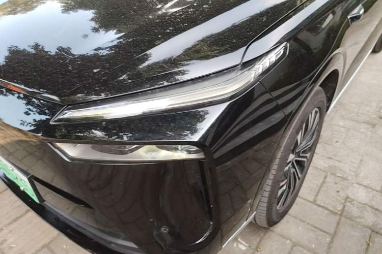 Used Wey Lanshan 2023 Four-Wheel Drive Ultra-Long Range Version Left Front Headlight