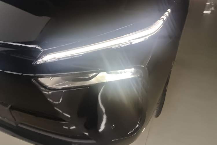 Used Wey Lanshan 2023 Four-Wheel Drive Ultra-Long Range Version Left Front Headlight