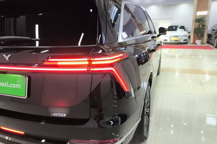 Used Wey Lanshan 2023 Four-Wheel Drive Ultra-Long Range Version Right Rear Taillight