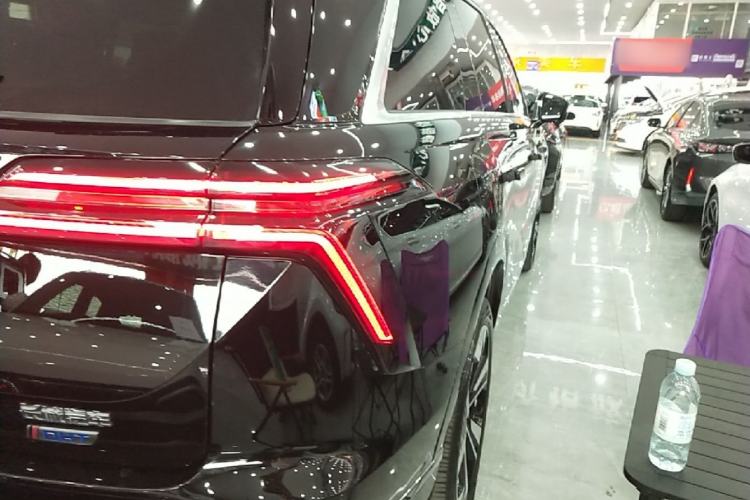 Used Wey Lanshan 2023 Four-Wheel Drive Ultra-Long Range Version Right Rear Taillight