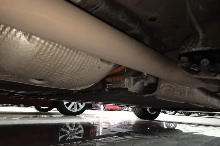 Used Wey Lanshan 2023 Four-Wheel Drive Ultra-Long Range Version Right Side Sill