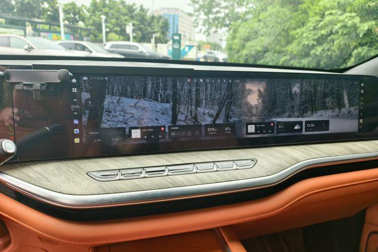 Used Wey Lanshan 2023 Four-Wheel Drive Ultra-Long Range Version Audio And AC Panel