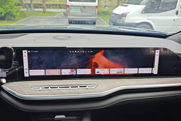 Used Wey Lanshan 2023 Four-Wheel Drive Ultra-Long Range Version Audio And AC Panel