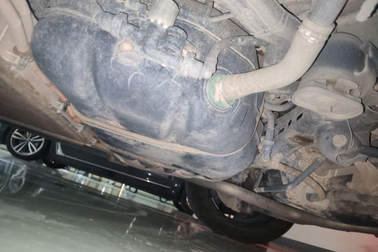 Used Wey Lanshan 2023 Four-Wheel Drive Ultra-Long Range Version Chassis Rear Left