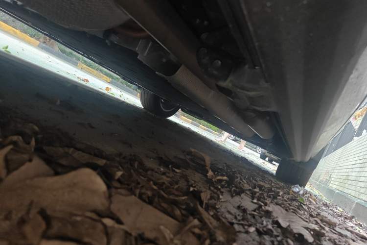 Used Wey Lanshan 2023 Four-Wheel Drive Ultra-Long Range Version Chassis Rear Right