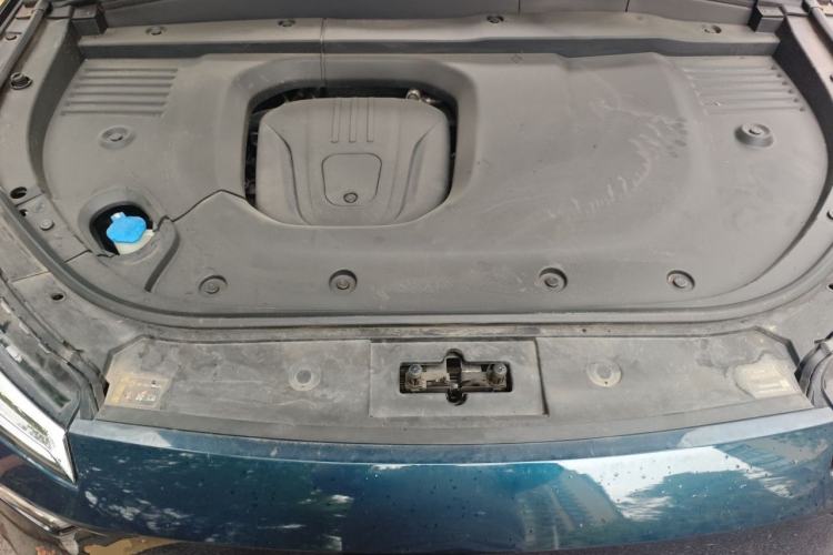 Used Wey Lanshan 2023 Four-Wheel Drive Ultra-Long Range Version Engine Bay