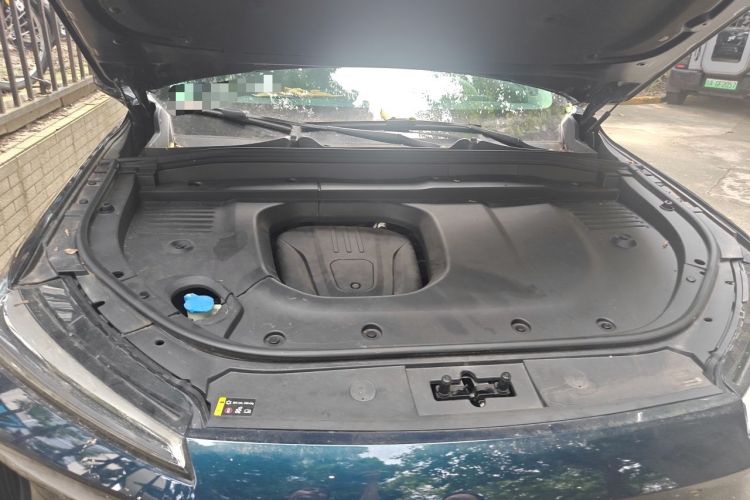 Used Wey Lanshan 2023 Four-Wheel Drive Ultra-Long Range Version Engine Bay