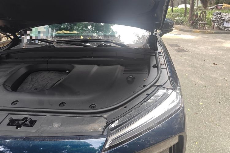 Used Wey Lanshan 2023 Four-Wheel Drive Ultra-Long Range Version Engine Bay Left