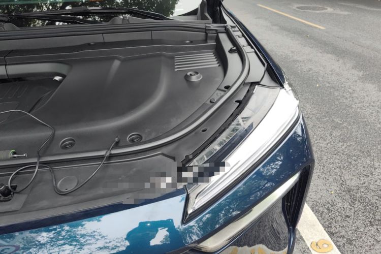 Used Wey Lanshan 2023 Four-Wheel Drive Ultra-Long Range Version Engine Bay Left