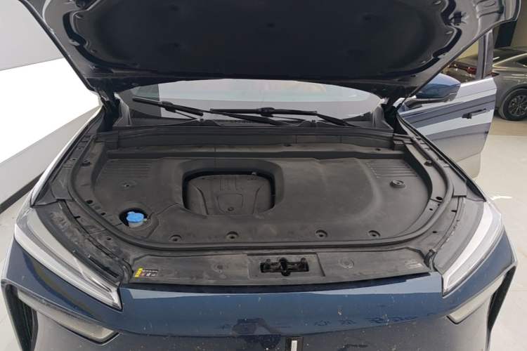 Used Wey Lanshan 2023 Four-Wheel Drive Ultra-Long Range Version Engine Bay