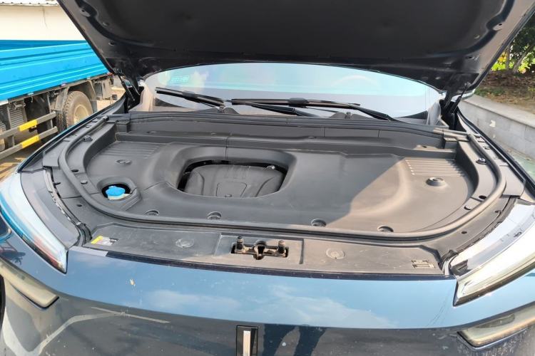 Used Wey Lanshan 2023 Four-Wheel Drive Ultra-Long Range Version Engine Bay