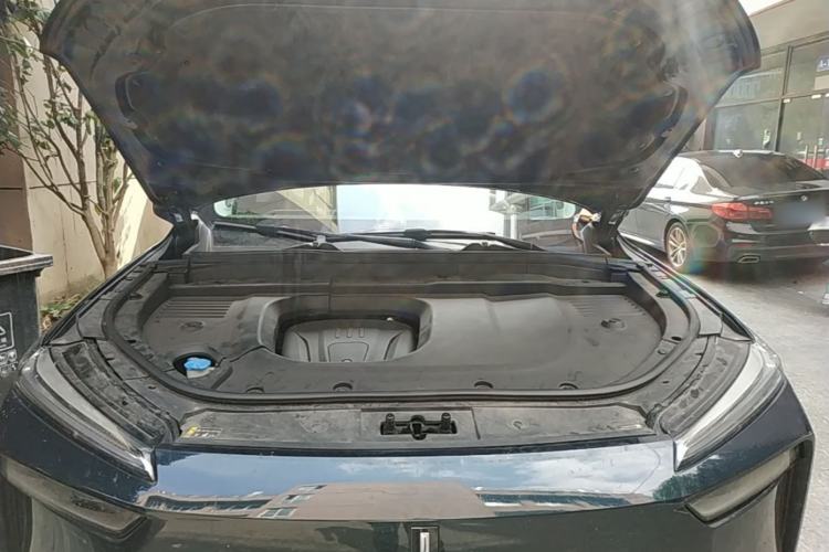 Used Wey Lanshan 2023 Four-Wheel Drive Ultra-Long Range Version Engine Bay