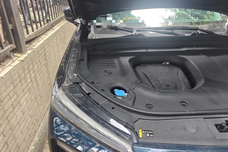 Used Wey Lanshan 2023 Four-Wheel Drive Ultra-Long Range Version Engine Bay Right