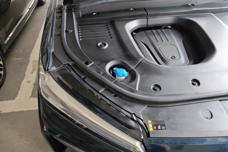 Used Wey Lanshan 2023 Four-Wheel Drive Ultra-Long Range Version Engine Bay Right