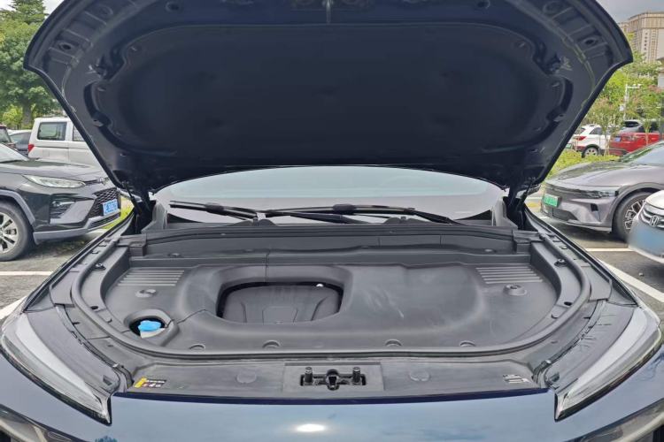 Used Wey Lanshan 2023 Four-Wheel Drive Ultra-Long Range Version Engine Bay