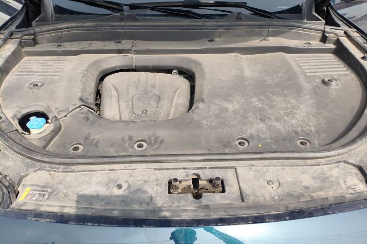 Used Wey Lanshan 2023 Four-Wheel Drive Ultra-Long Range Version Engine Bay