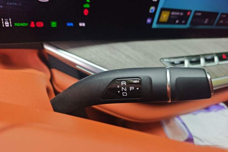 Used Wey Lanshan 2023 Four-Wheel Drive Ultra-Long Range Version Gear Lever