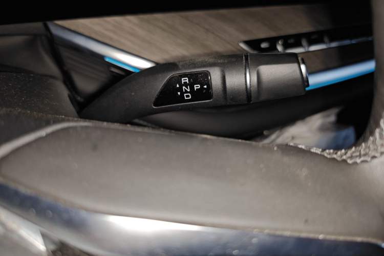 Used Wey Lanshan 2023 Four-Wheel Drive Ultra-Long Range Version Gear Lever