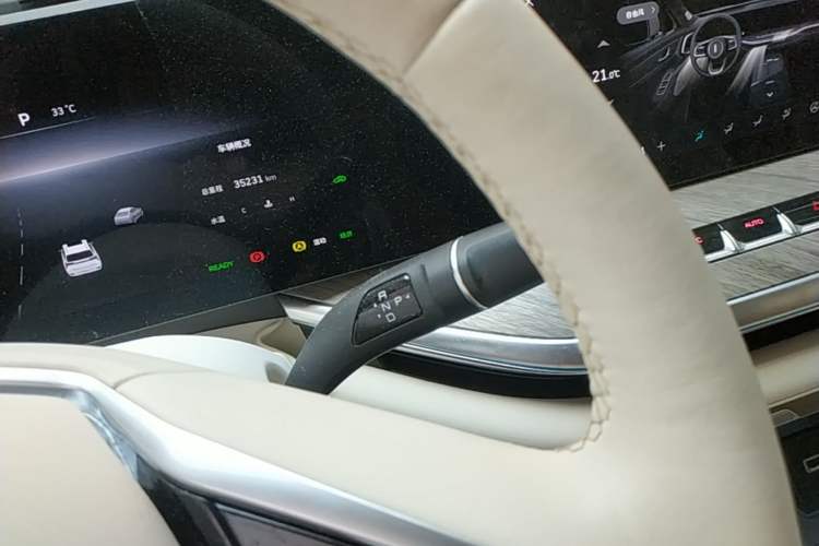 Used Wey Lanshan 2023 Four-Wheel Drive Ultra-Long Range Version Gear Lever