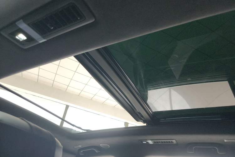 Used Wey Lanshan 2023 Four-Wheel Drive Ultra-Long Range Version Headliner