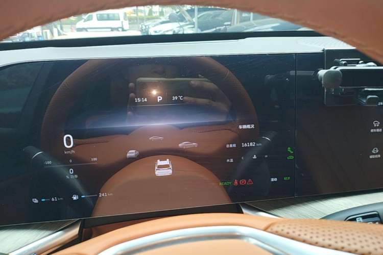 Used Wey Lanshan 2023 Four-Wheel Drive Ultra-Long Range Version Instrument Cluster
