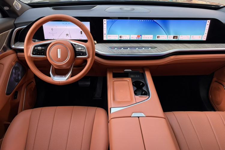 Used Wey Lanshan 2023 Two-Wheel Drive Long-Range Version Interior 10