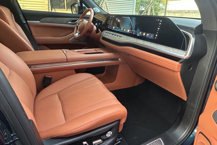 Used Wey Lanshan 2023 Four-Wheel Drive Ultra-Long Range Version Interior 2