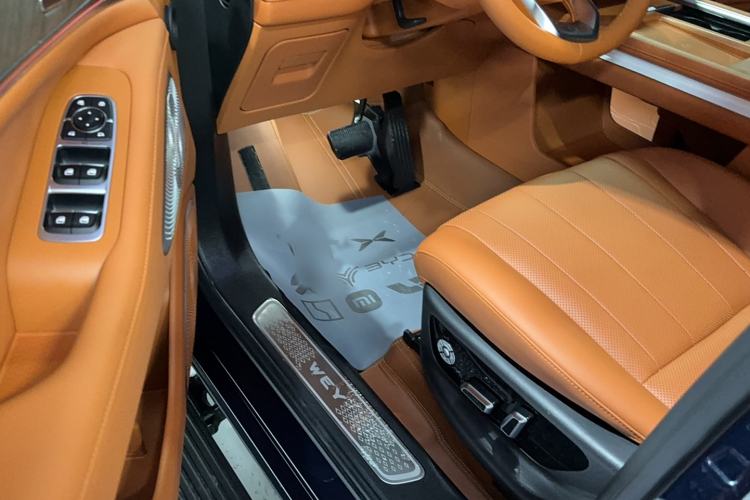 Used Wey Lanshan 2023 Four-Wheel Drive Ultra-Long Range Version Interior 2