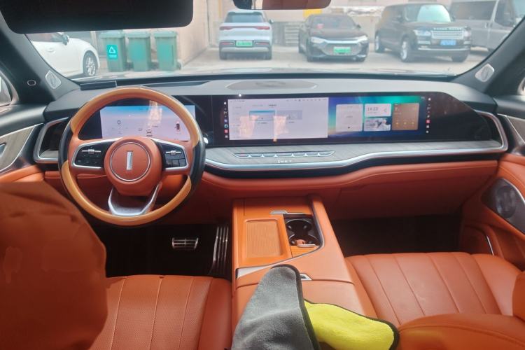 Used Wey Lanshan 2023 Four-Wheel Drive Ultra-Long Range Version Interior 2