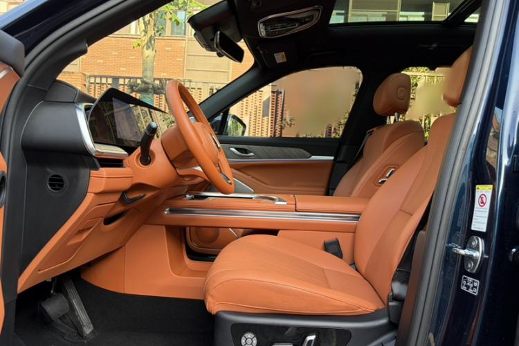 Used Wey Lanshan 2023 Two-Wheel Drive Long-Range Version Interior 3