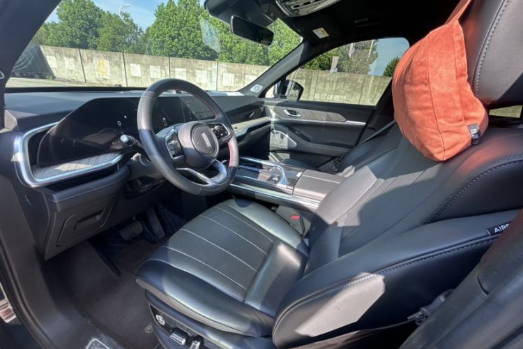 Used Wey Lanshan 2023 Four-Wheel Drive Ultra-Long Range Version Interior 3