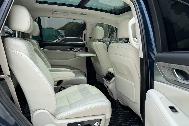 Used Wey Lanshan 2023 Four-Wheel Drive Ultra-Long Range Version Interior 4