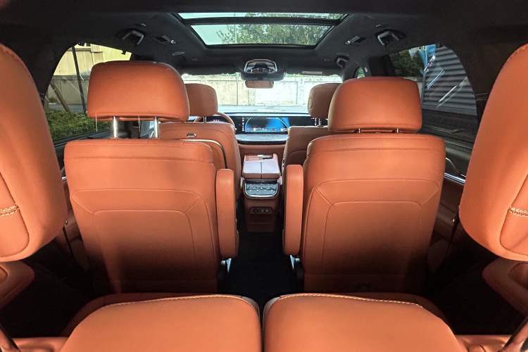 Used Wey Lanshan 2023 Four-Wheel Drive Ultra-Long Range Version Interior 5