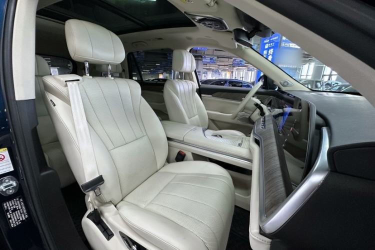 Used Wey Lanshan 2023 Two-Wheel Drive Long-Range Version Interior 7
