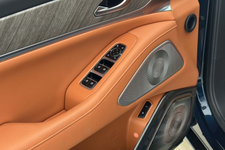 Used Wey Lanshan 2023 Four-Wheel Drive Ultra-Long Range Version Interior 8