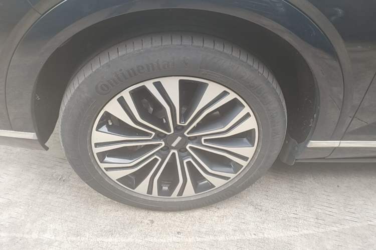 Used Wey Lanshan 2023 Four-Wheel Drive Ultra-Long Range Version Left Front Wheel Hub