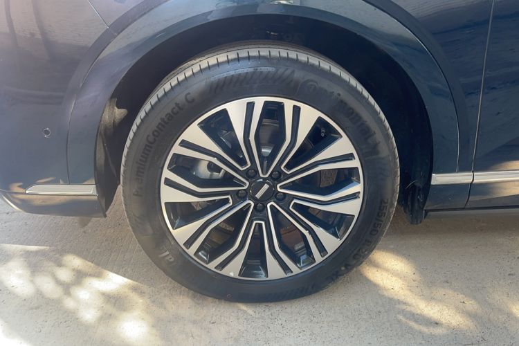 Used Wey Lanshan 2023 Four-Wheel Drive Ultra-Long Range Version Left Front Wheel Hub