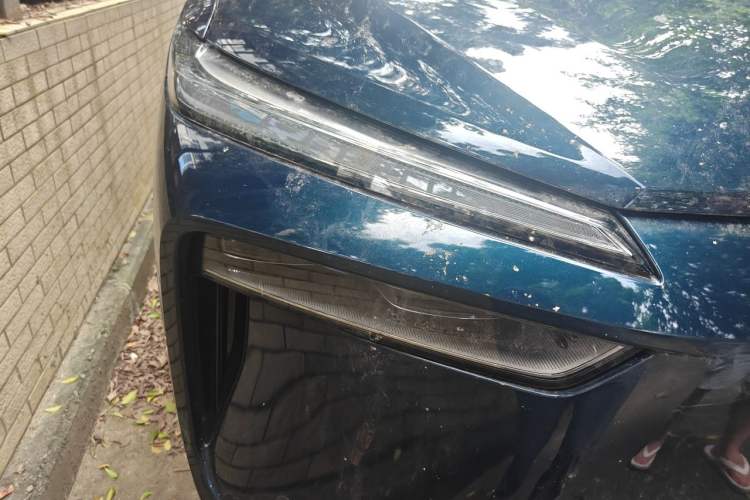 Used Wey Lanshan 2023 Four-Wheel Drive Ultra-Long Range Version Right Front Headlight