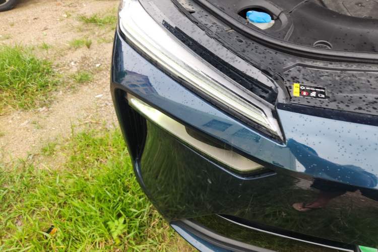Used Wey Lanshan 2023 Four-Wheel Drive Ultra-Long Range Version Right Front Headlight