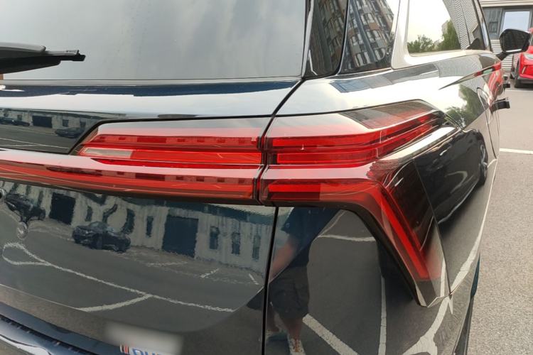 Used Wey Lanshan 2023 Four-Wheel Drive Ultra-Long Range Version Right Rear Taillight