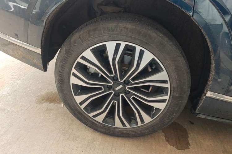 Used Wey Lanshan 2023 Four-Wheel Drive Ultra-Long Range Version Right Rear Wheel Hub