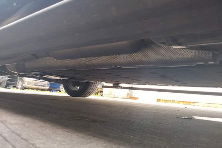 Used Wey Lanshan 2023 Four-Wheel Drive Ultra-Long Range Version Right Side Sill