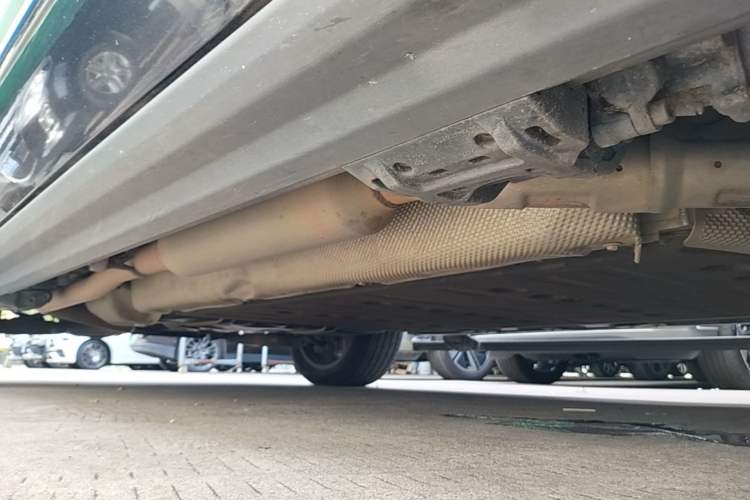 Used Wey Lanshan 2023 Four-Wheel Drive Ultra-Long Range Version Right Side Sill