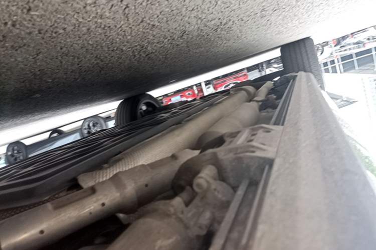 Used Wey Lanshan 2023 Four-Wheel Drive Ultra-Long Range Version Right Side Sill