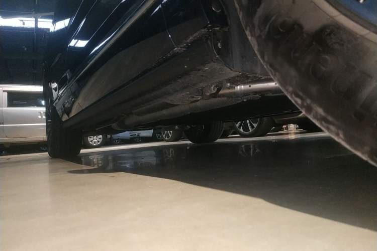 Used Wey Lanshan 2023 Four-Wheel Drive Ultra-Long Range Version Right Side Sill