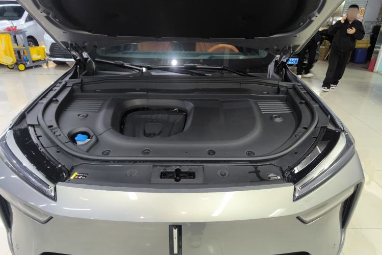 Used Wey Lanshan 2023 Four-Wheel Drive Ultra-Long Range Version Engine Bay