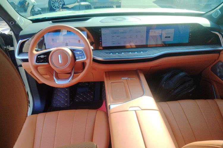 Used Wey Lanshan 2023 Four-Wheel Drive Ultra-Long Range Version Interior 2